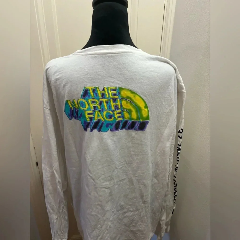 THE NORTH FACE Distorted Half Dome Long Sleeve Shirt sz XXL Large White Purple